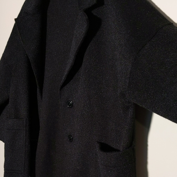 Vineyard Vines Men's Black Pea Coat - Picture 4 of 9